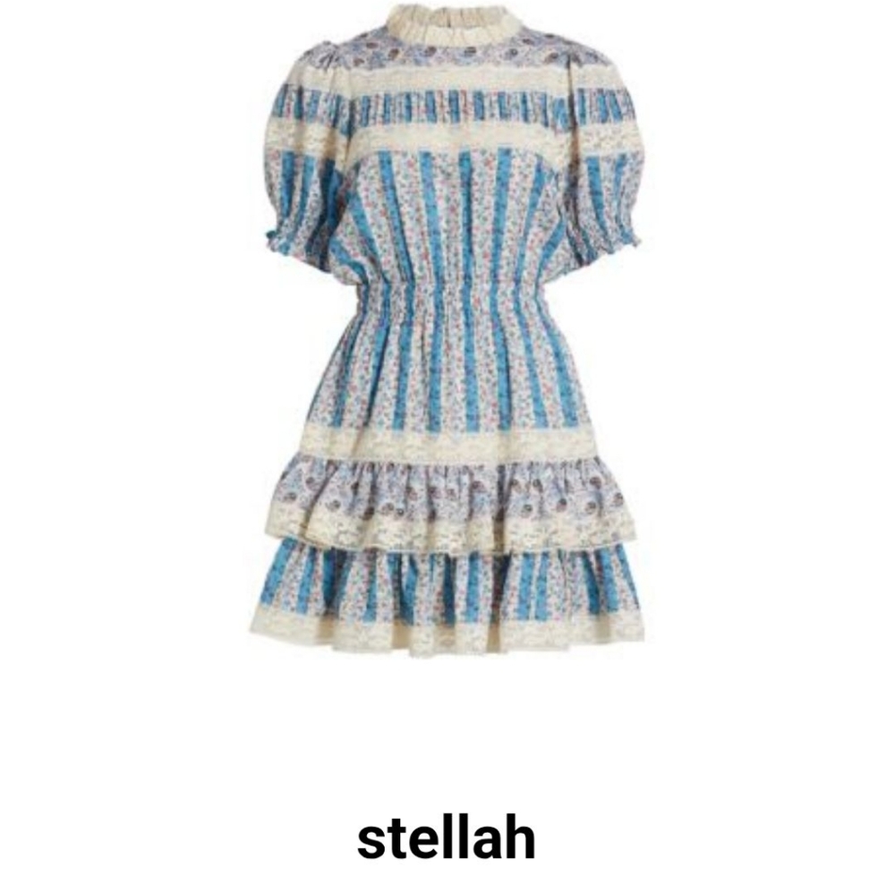 Stellah Blue and Cream Floral Mini Dress